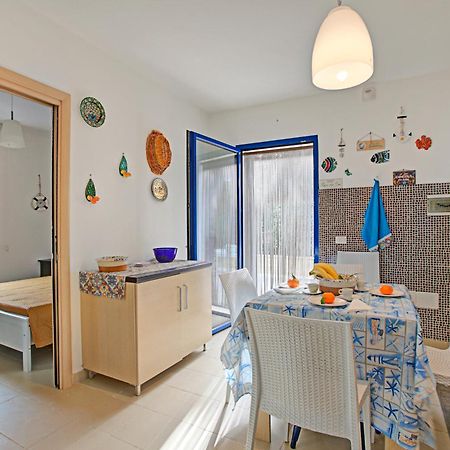 Pino Resort With Shared Pool トッレ・ラピッロ エクステリア 写真