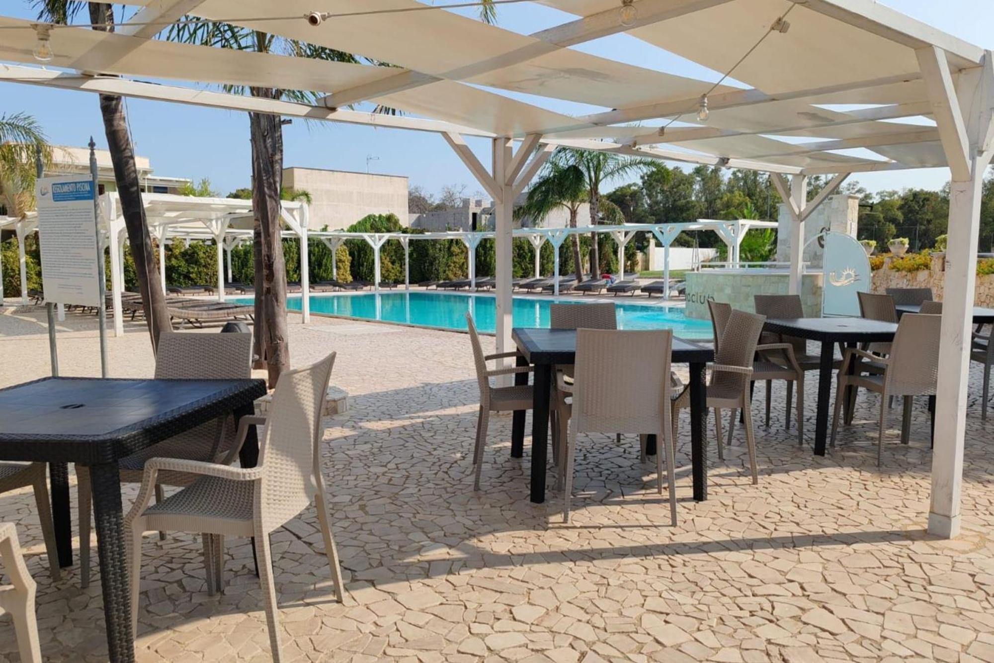 Pino Resort With Shared Pool トッレ・ラピッロ エクステリア 写真